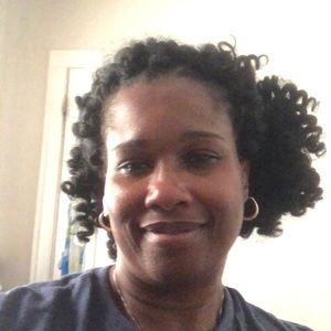 Meet your Posher, Atavia